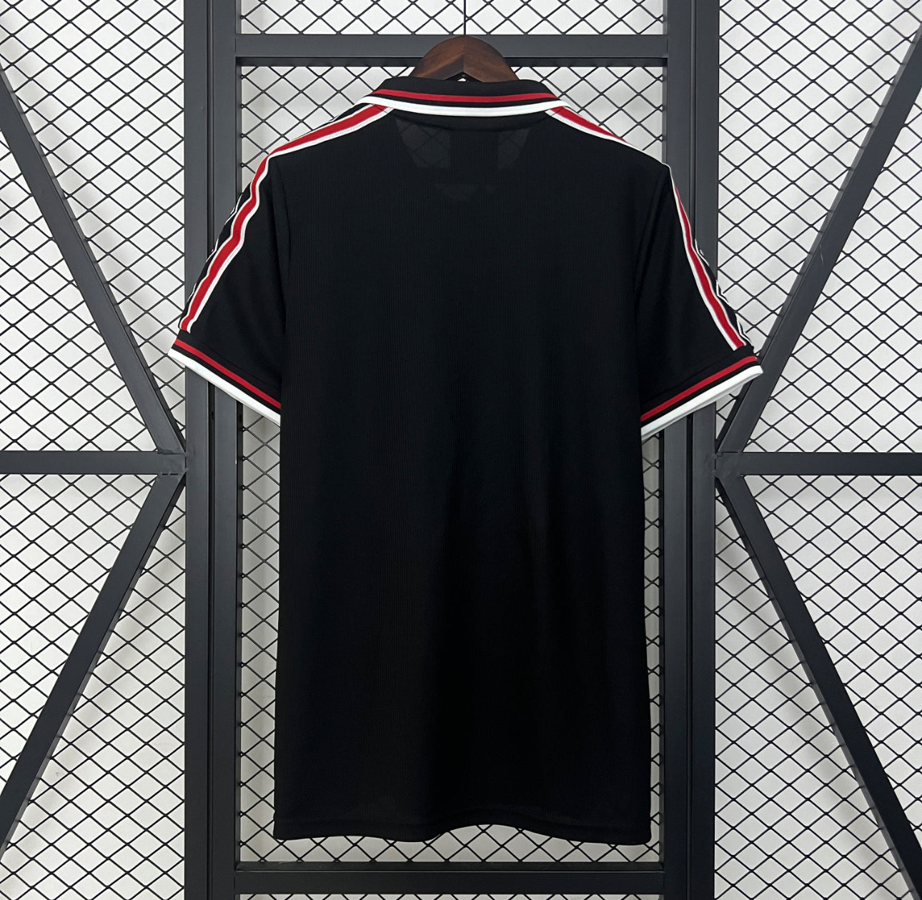 MANCHESTER UNITED BLACK 98/99 HOMBRE (RETRO)