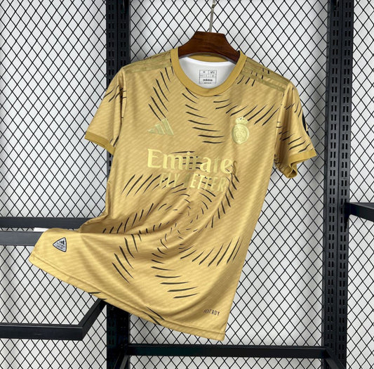 MERENGUES  ENTRENAMIENTO GOLD 25/26 HOMBRE