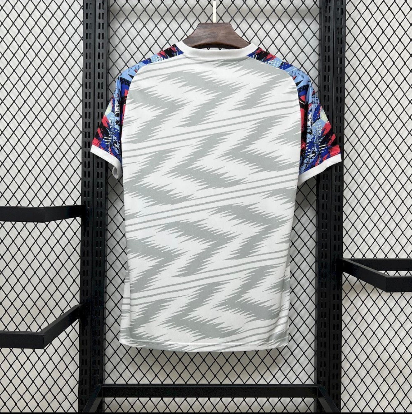 MERENGUES PRE MATCH 25/26 HOMBRE