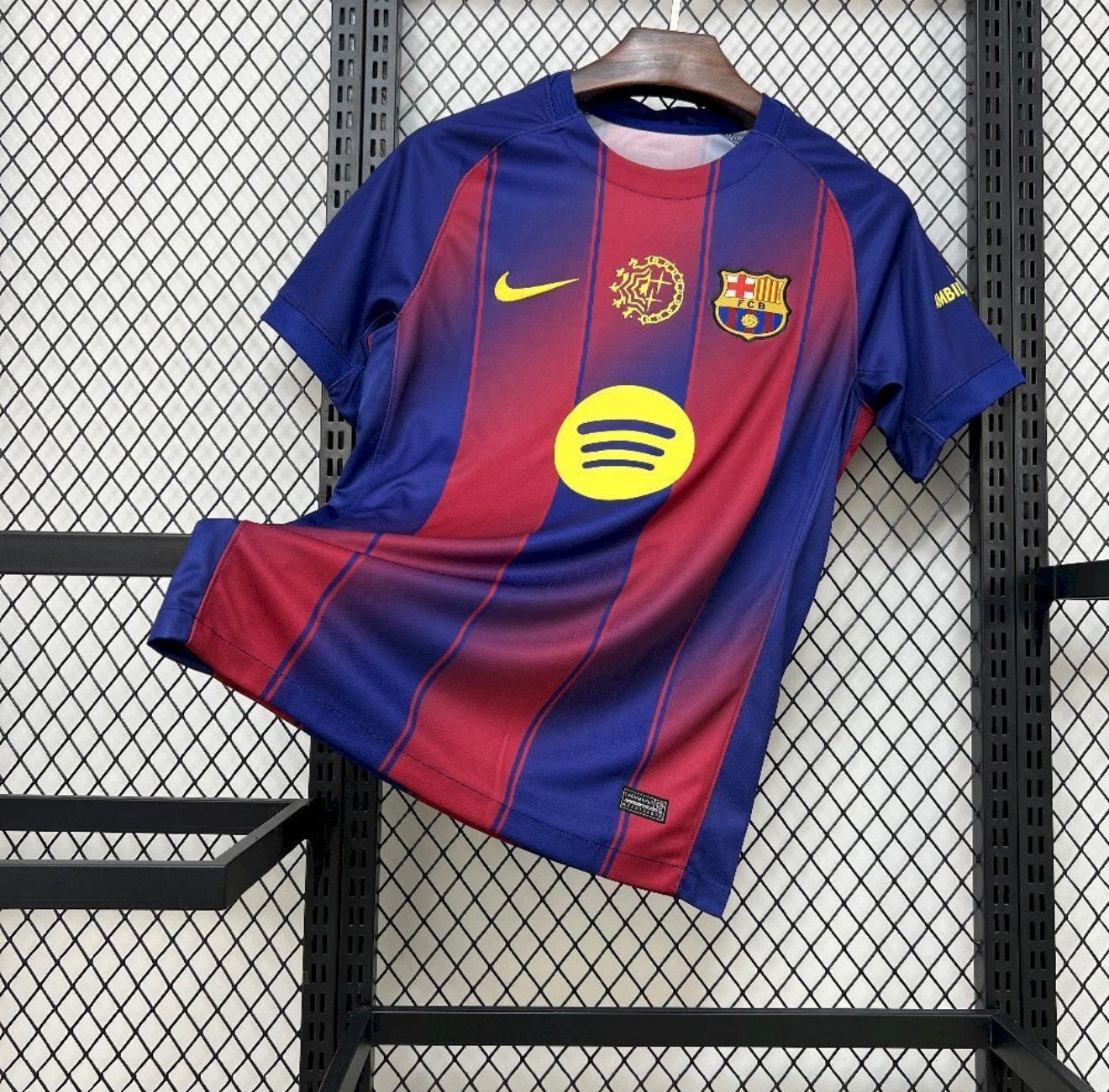 BARCELONA X DELLAFUENTE I 25/26 HOMBRE