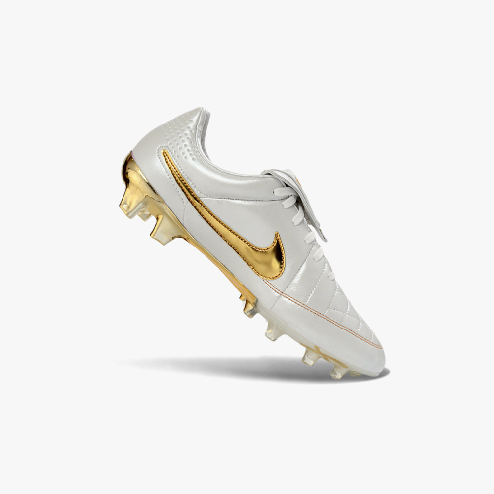 NIKE TIEMPO LEGEND 10 RONALDINHO - FG
